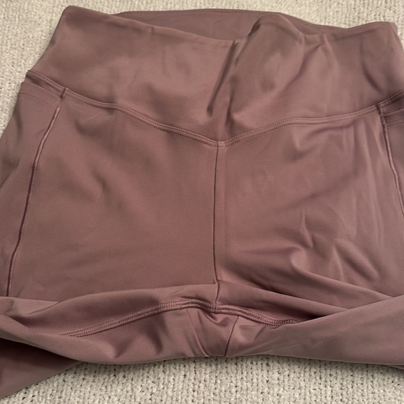 PINK 7/8 length leggings, size L - Picture 3 of 6